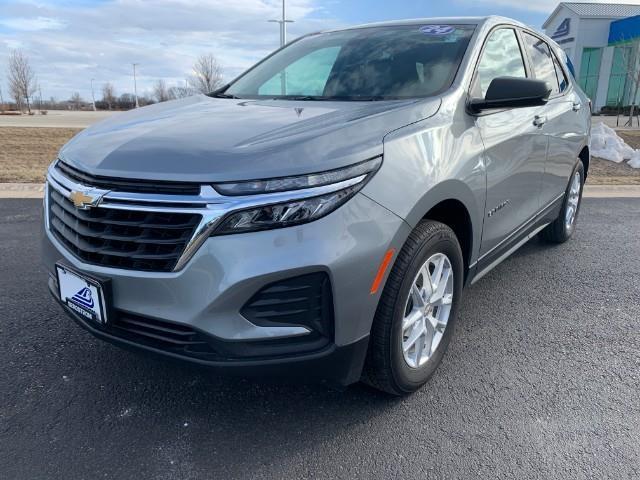 2024 Chevrolet Equinox Vehicle Photo in Oshkosh, WI 54904