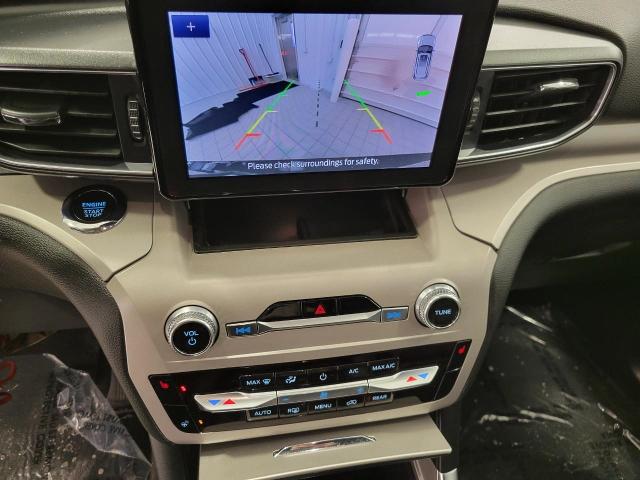 2023 Ford Explorer Vehicle Photo in Oshkosh, WI 54901
