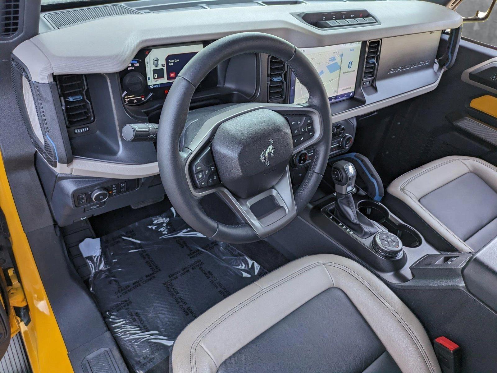 2022 Ford Bronco Vehicle Photo in Bradenton, FL 34207