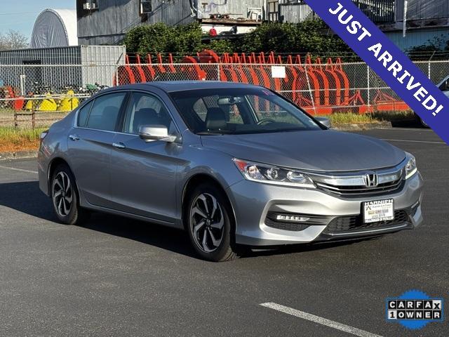 2017 Honda Accord Sedan Vehicle Photo in Puyallup, WA 98371
