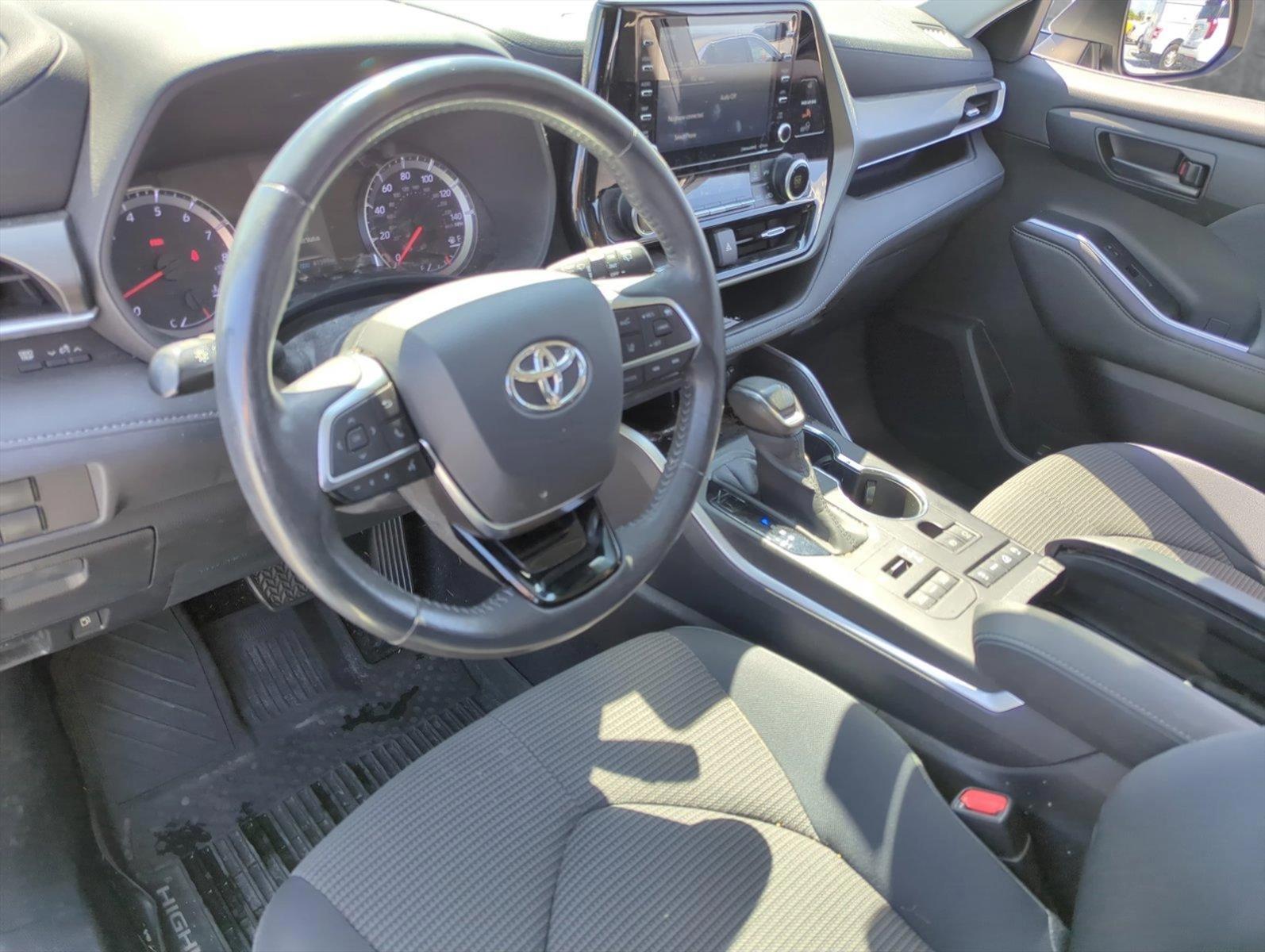 2020 Toyota Highlander Vehicle Photo in Ft. Myers, FL 33907