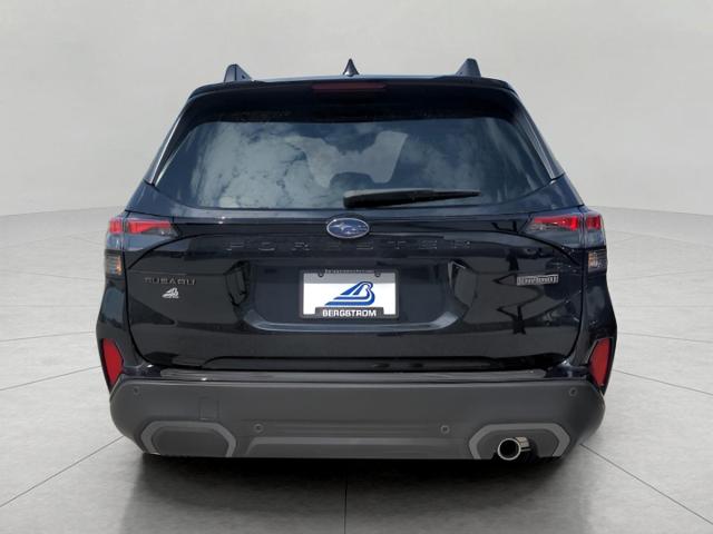 2025 Subaru Forester Vehicle Photo in Green Bay, WI 54304