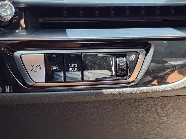 2024 Cadillac LYRIQ Vehicle Photo in San Antonio, TX 78230-1001