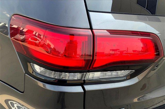 2019 Jeep Grand Cherokee Vehicle Photo in TOPEKA, KS 66609-0000