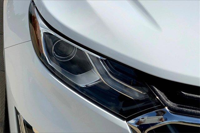 2018 Chevrolet Equinox Vehicle Photo in TOPEKA, KS 66609-0000