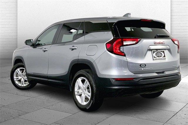 2024 GMC Terrain Vehicle Photo in KANSAS CITY, MO 64114-4502
