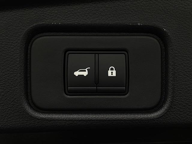 2025 Nissan Pathfinder Vehicle Photo in Appleton, WI 54913