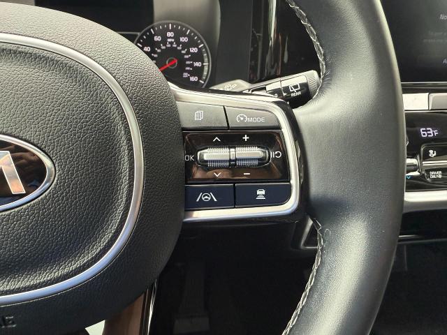 2021 Kia Sorento Hybrid Vehicle Photo in Appleton, WI 54914