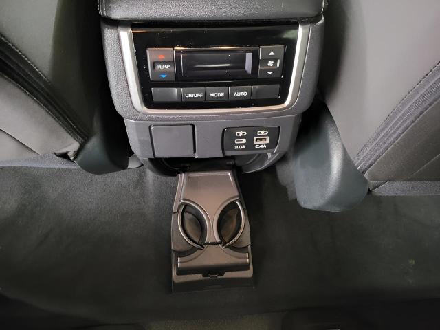2024 Subaru Ascent Vehicle Photo in Green Bay, WI 54304