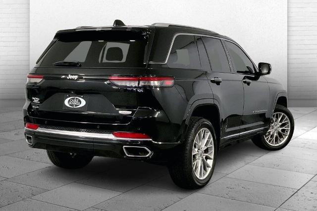 2023 Jeep Grand Cherokee Vehicle Photo in Kansas City, MO 64114