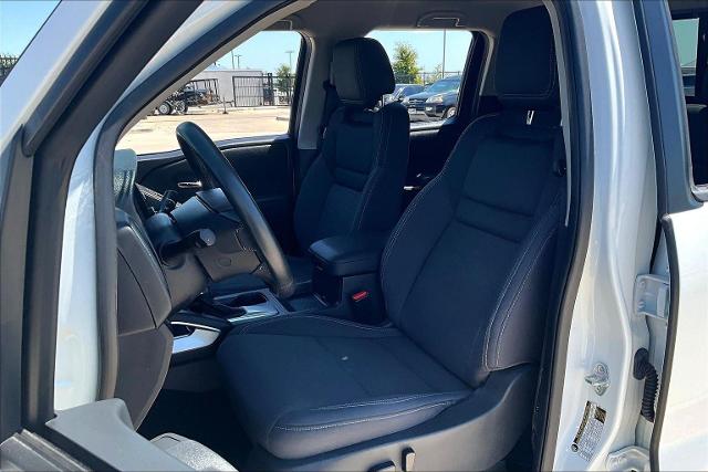 2023 Nissan Frontier Vehicle Photo in Grapevine, TX 76051