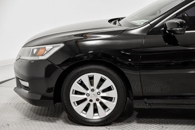 2015 Honda Accord Sedan Vehicle Photo in Akron, OH 44312