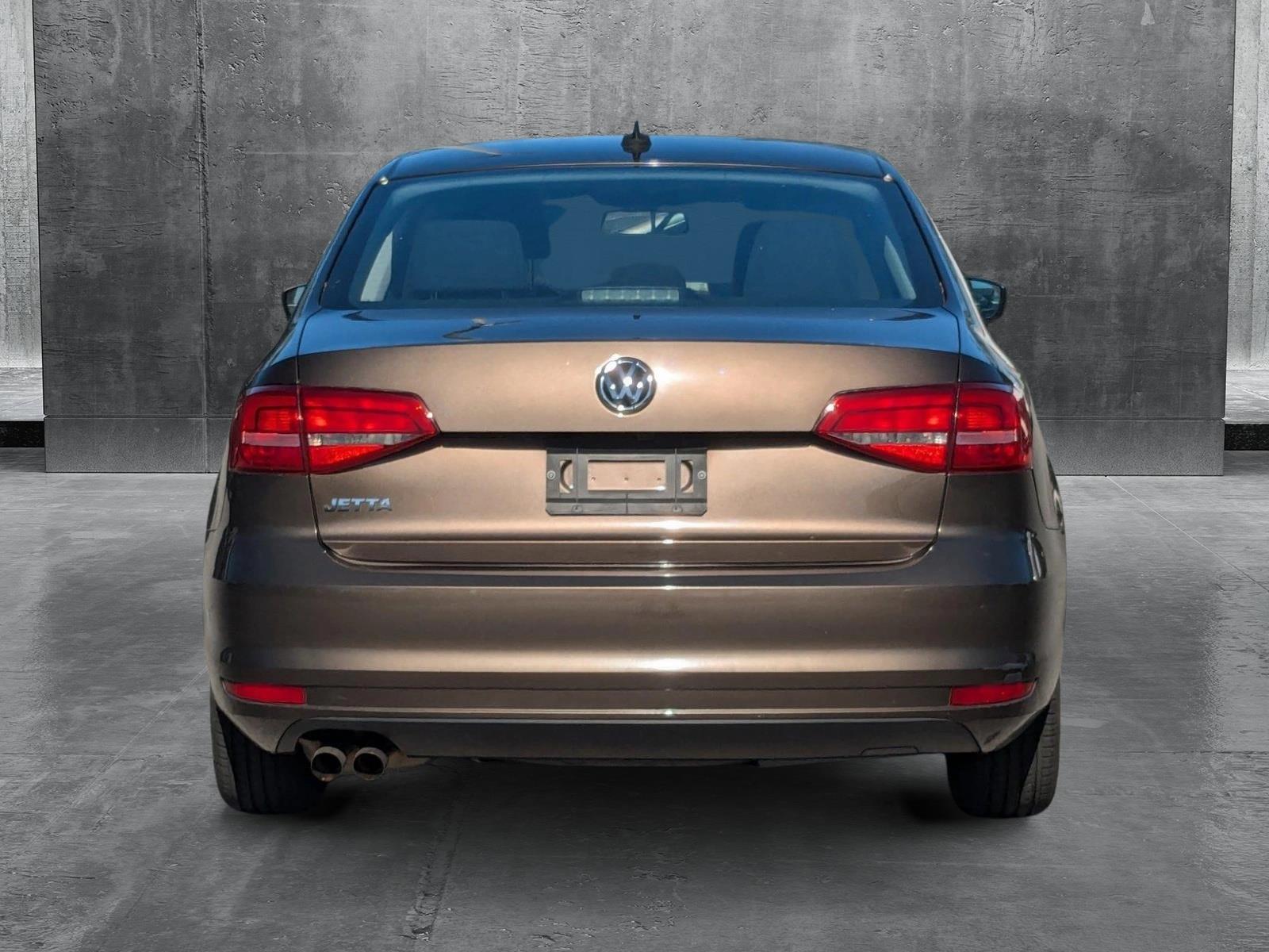 2015 Volkswagen Jetta Sedan Vehicle Photo in St. Petersburg, FL 33713