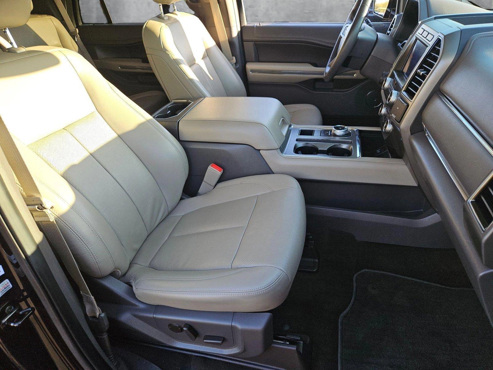 2020 Ford Expedition Vehicle Photo in MESA, AZ 85206-4395