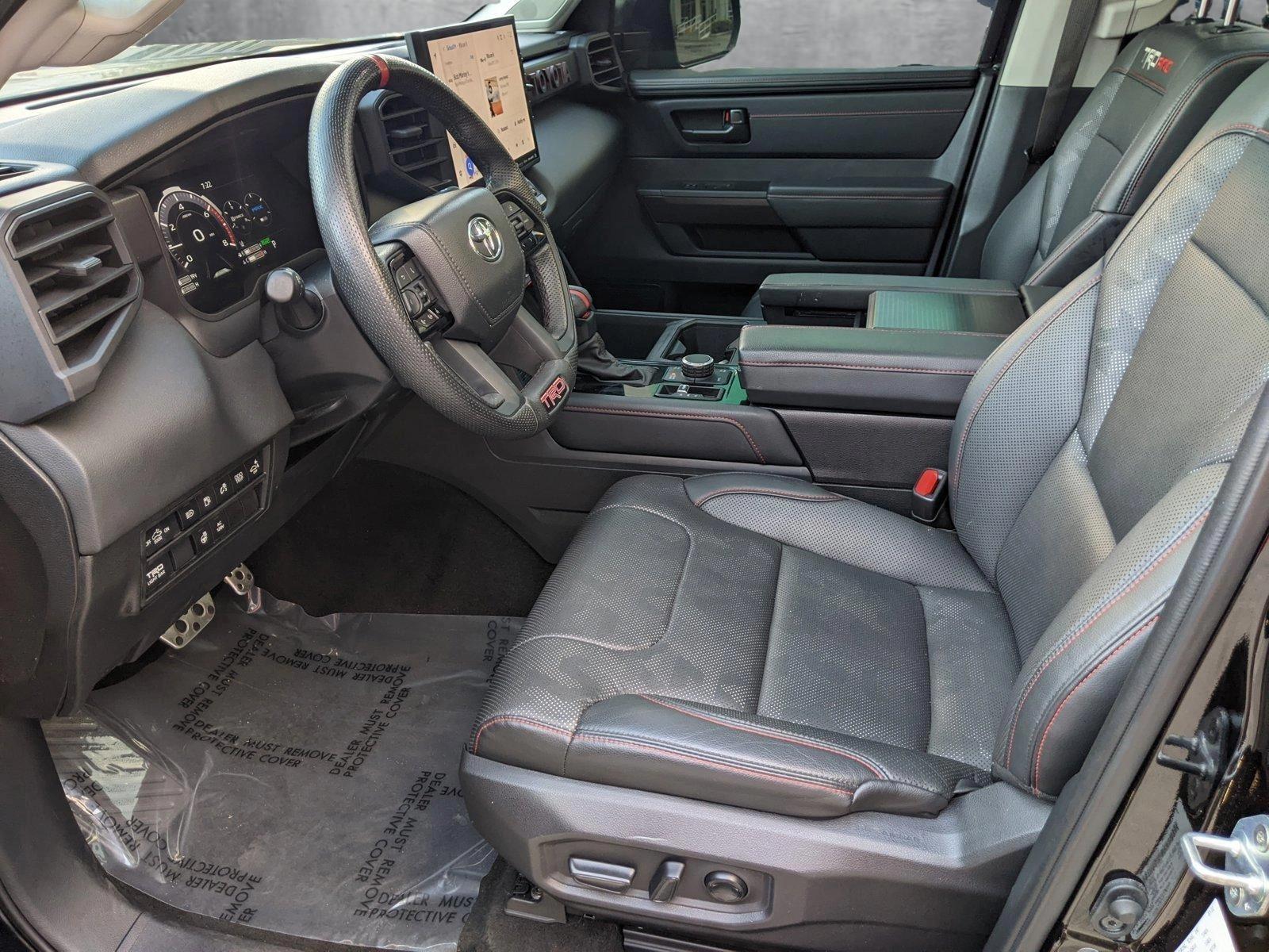 2022 Toyota Tundra 4WD Vehicle Photo in PEMBROKE PINES, FL 33024-6534