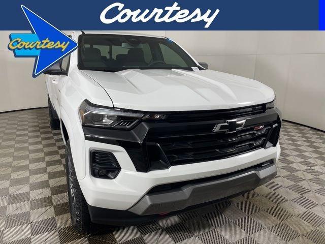 2025 Chevrolet Colorado Vehicle Photo in PHOENIX, AZ 85014-3381