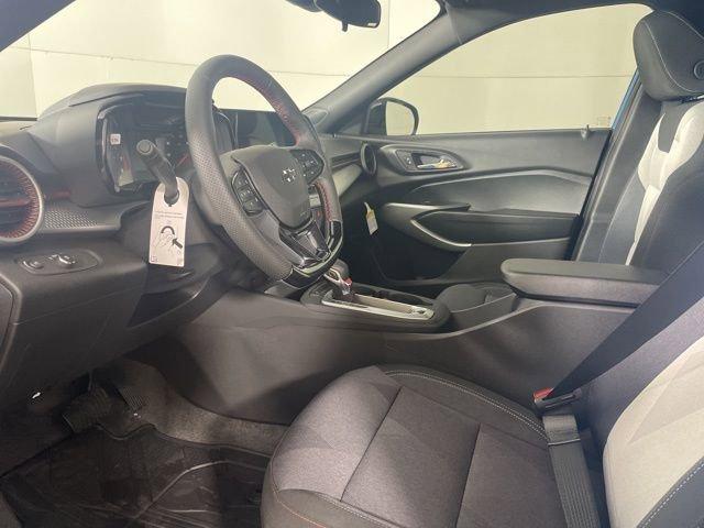 2025 Chevrolet Trax Vehicle Photo in PHOENIX, AZ 85014-3381