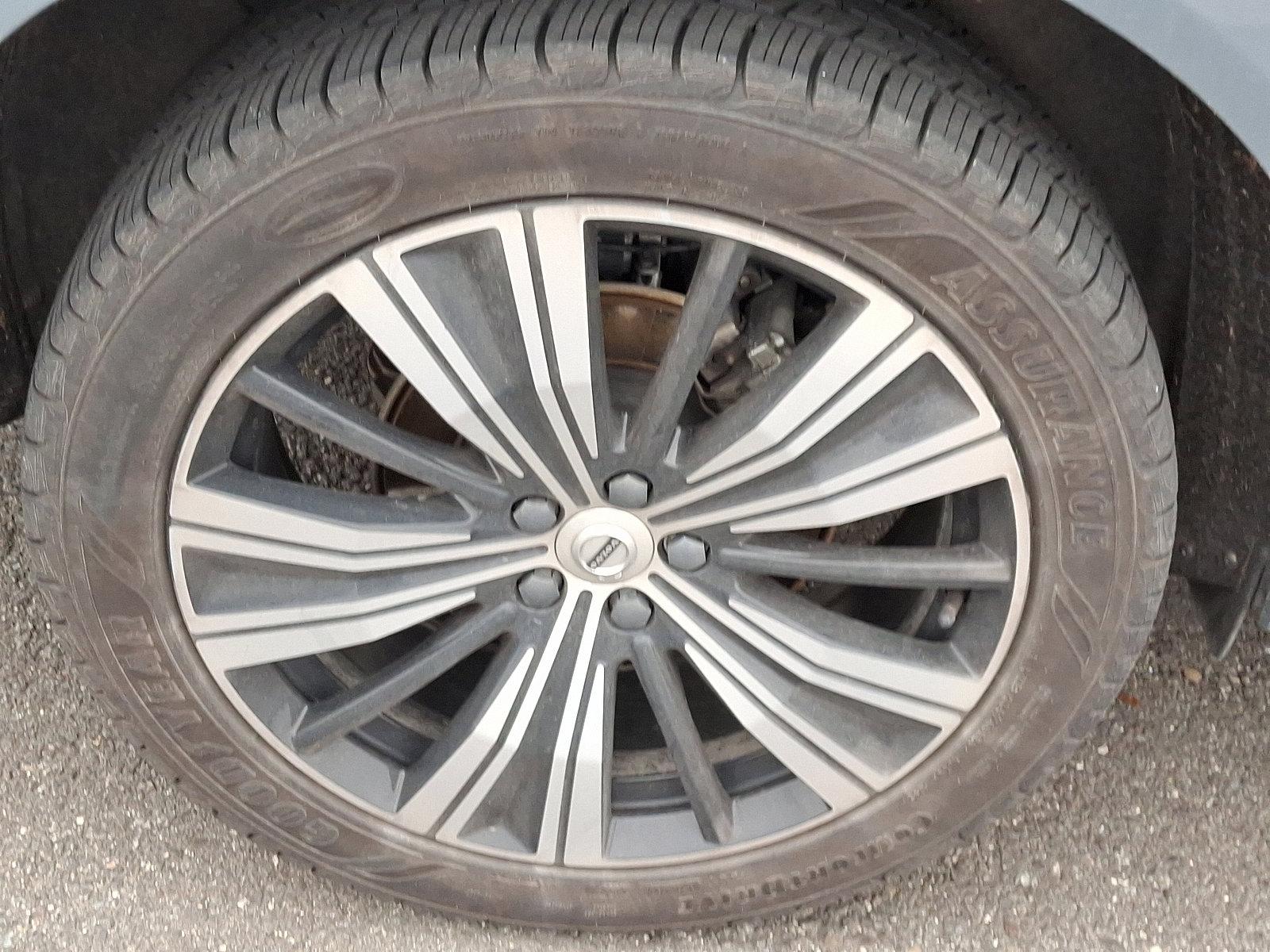 2022 Volvo XC60 Vehicle Photo in Trevose, PA 19053