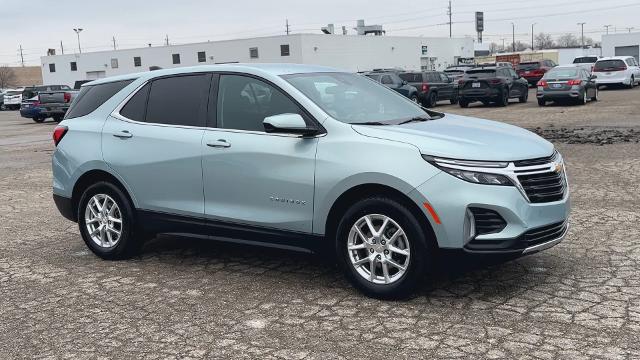 Used 2022 Chevrolet Equinox LT with VIN 2GNAXKEV5N6141474 for sale in Sterling Heights, MI