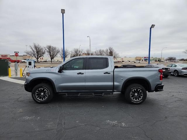 2024 Chevrolet Silverado 1500 Vehicle Photo in HAYS, KS 67601-1994