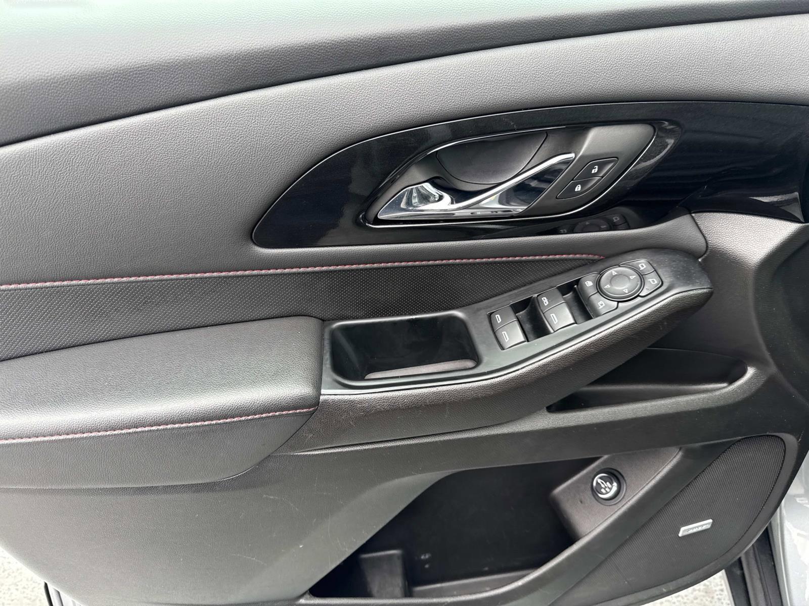 2023 Chevrolet Traverse Vehicle Photo in LOS ANGELES, CA 90007-3794