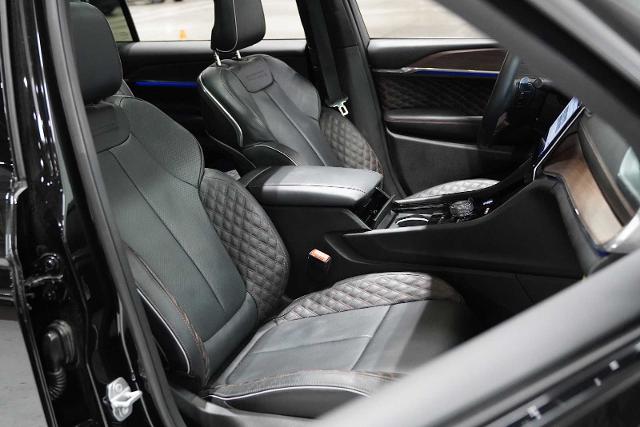 2024 Jeep Grand Cherokee L Vehicle Photo in GRAPEVINE, TX 76051