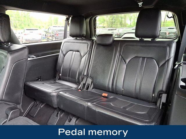 2019 Ford Expedition MAX Vehicle Photo in PAWLING, NY 12564-3219