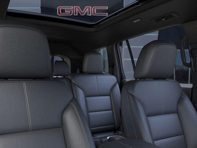 2025 GMC Acadia Vehicle Photo in DANBURY, CT 06810-5034