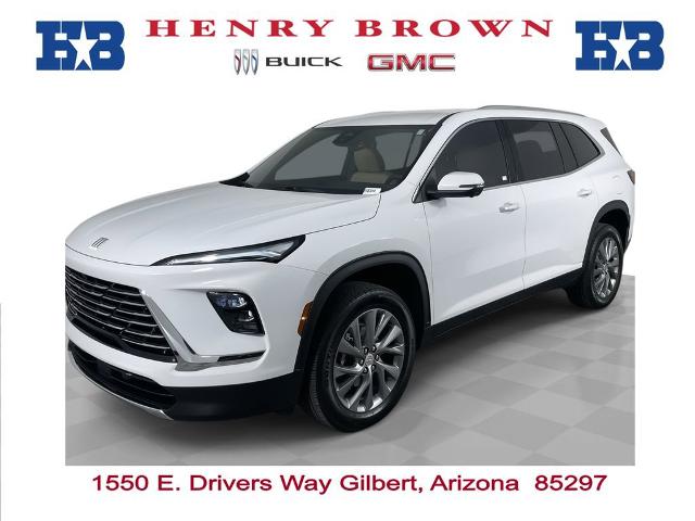 2025 Buick Enclave Vehicle Photo in GILBERT, AZ 85297-0402