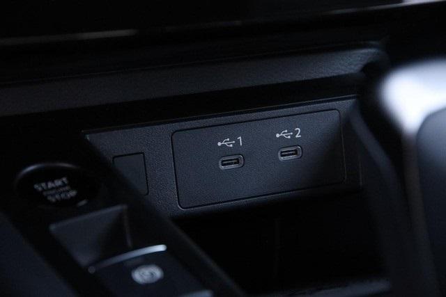 2025 Nissan Kicks Vehicle Photo in Hazelwood, MO 63042