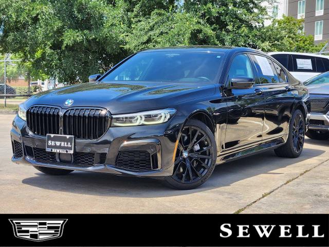 2021 BMW 740i Vehicle Photo in HOUSTON, TX 77079