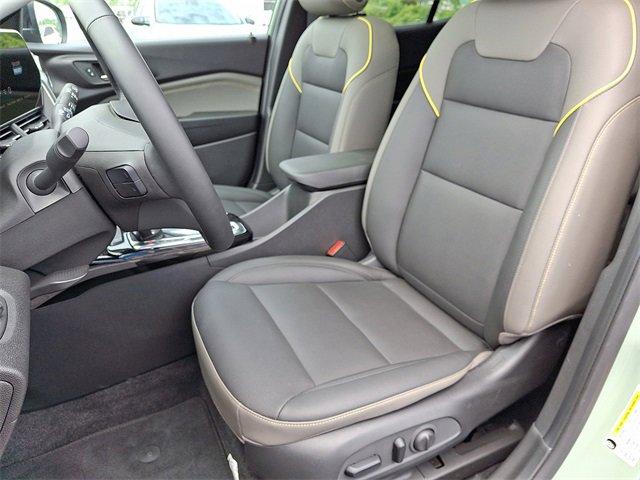 2024 Chevrolet Trax Vehicle Photo in LANCASTER, PA 17601-0000