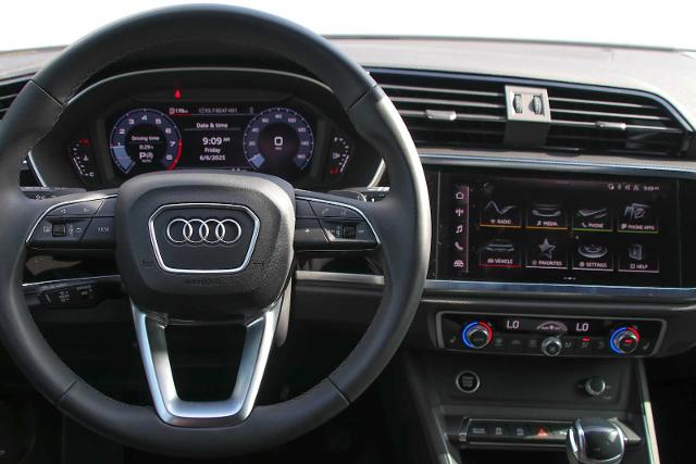 2024 Audi Q3 Vehicle Photo in SUGAR LAND, TX 77478