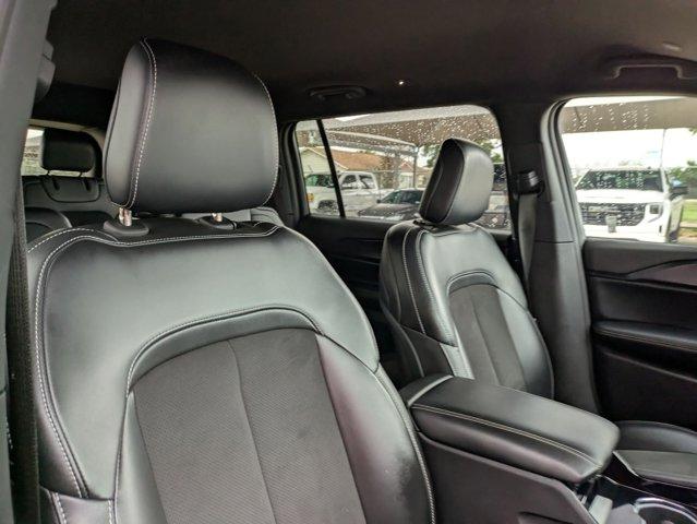 2023 Jeep Grand Cherokee L Vehicle Photo in SELMA, TX 78154-1459