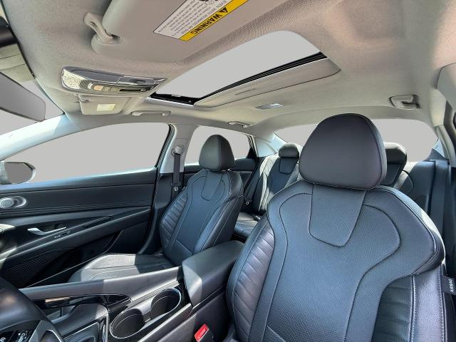 2022 Hyundai ELANTRA Vehicle Photo in Appleton, WI 54914