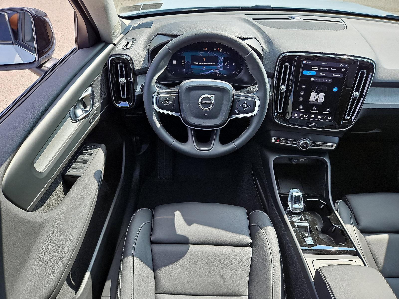 2026 Volvo XC40 Vehicle Photo in Trevose, PA 19053