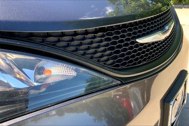 2023 Chrysler Voyager Vehicle Photo in Kansas City, MO 64114