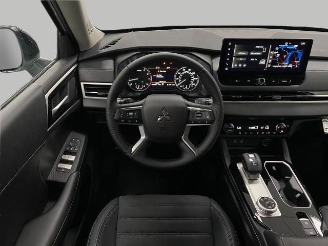 2025 Mitsubishi Outlander Vehicle Photo in Appleton, WI 54913