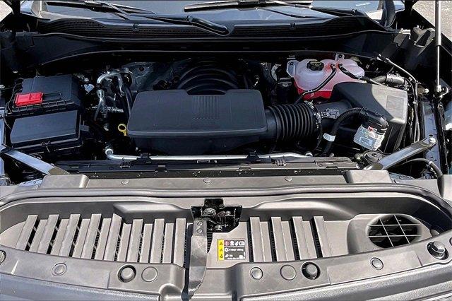 2025 Chevrolet Silverado 1500 Vehicle Photo in KANSAS CITY, MO 64114-4502