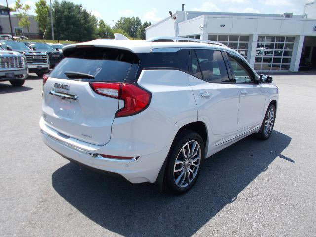 2022 GMC Terrain Vehicle Photo in LOWELL, MA 01852-4336