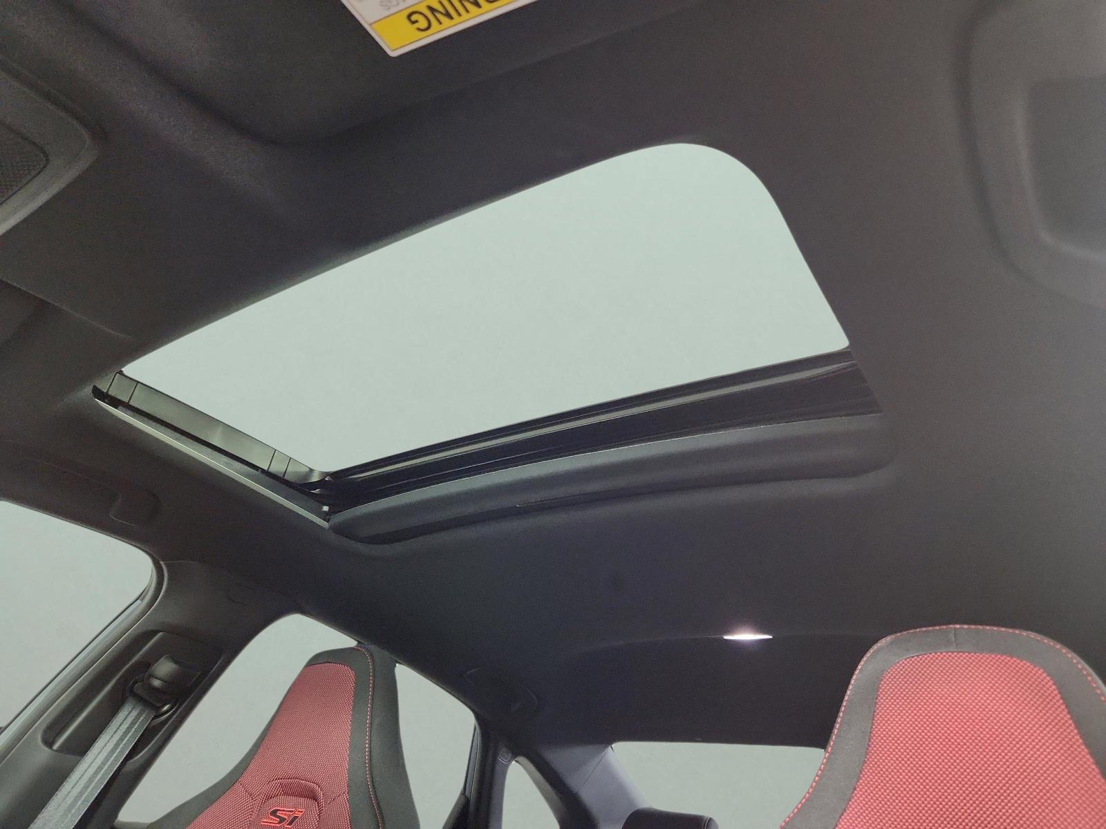 2024 Honda Civic Si Vehicle Photo in Georgetown, TX 78626