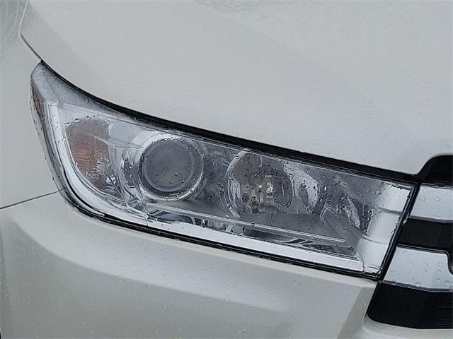 2019 Toyota Highlander Vehicle Photo in New Bloomfield, PA 17068