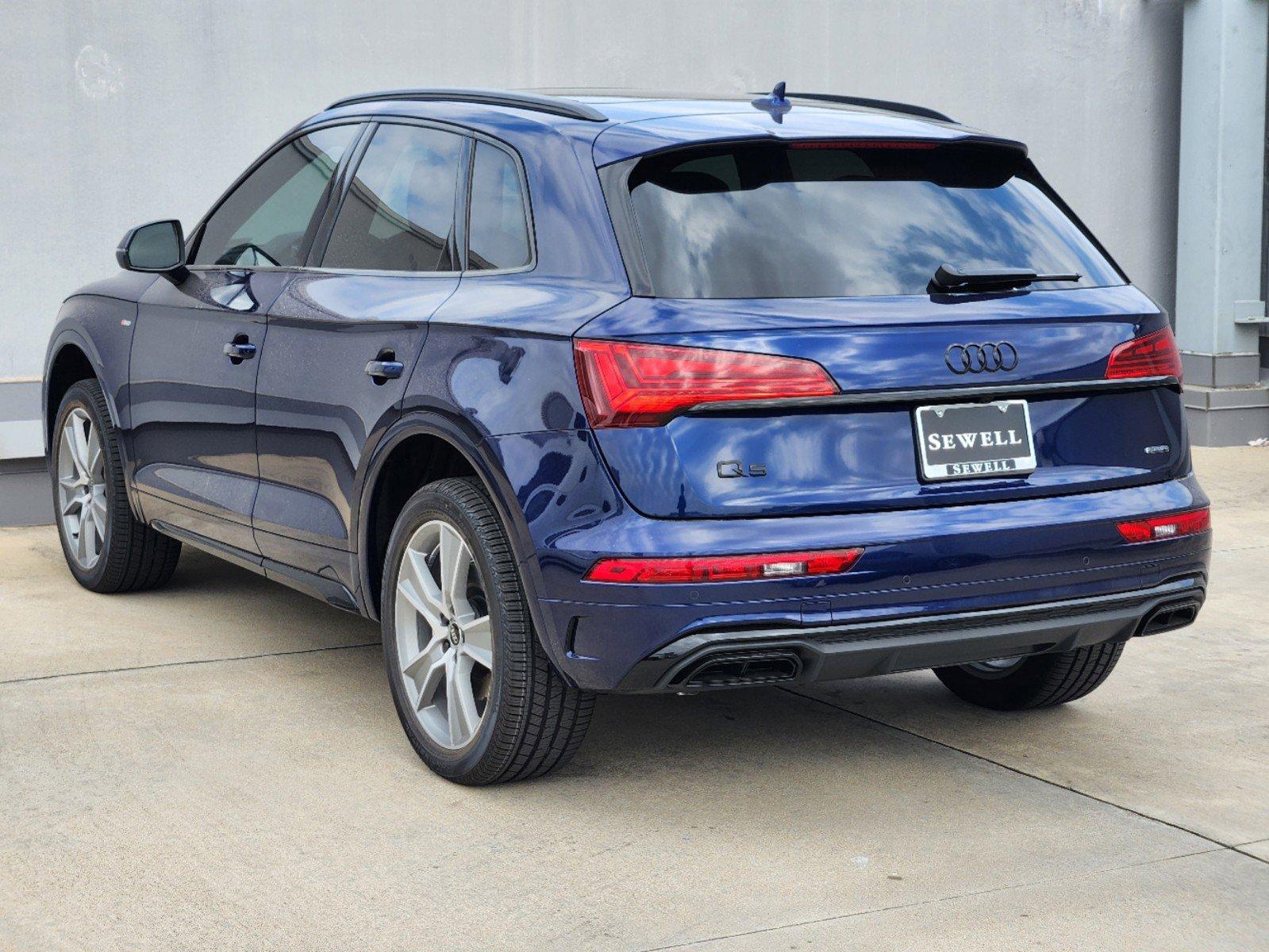 2025 Audi Q5 Vehicle Photo in SUGAR LAND, TX 77478