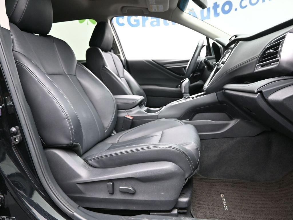 2021 Subaru Outback Vehicle Photo in Marion, IA 52302