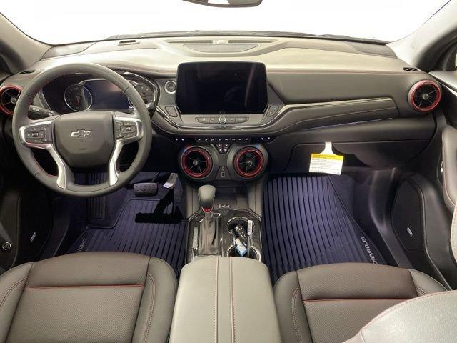 2025 Chevrolet Blazer Vehicle Photo in PHOENIX, AZ 85014-3381