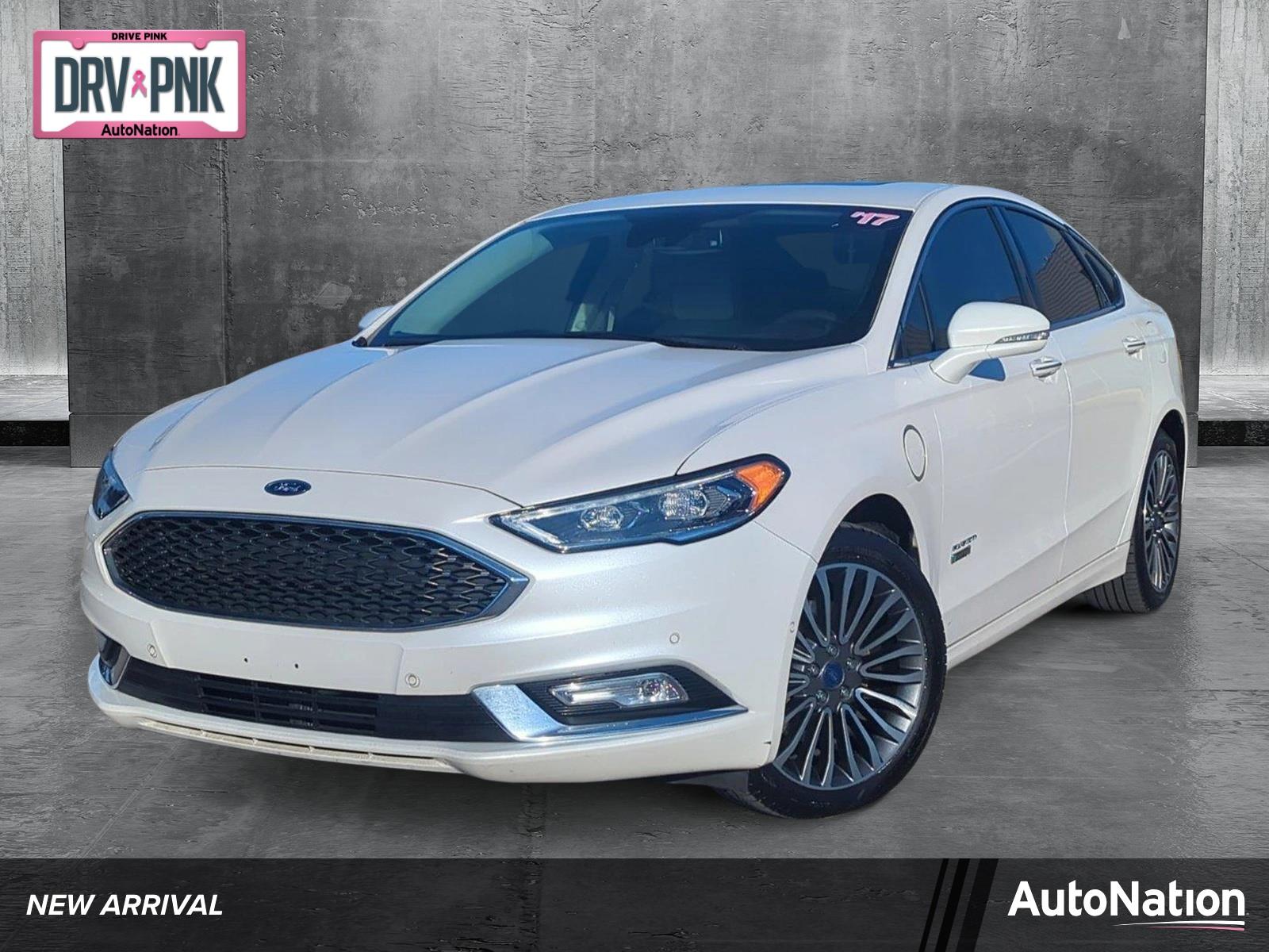 2017 Ford Fusion Energi Vehicle Photo in Memphis, TN 38115