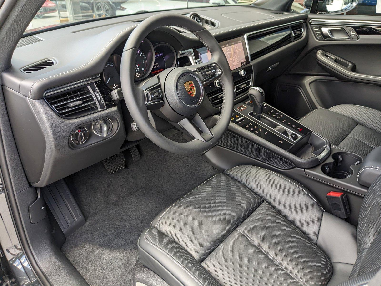 2024 Porsche Macan Vehicle Photo in Maitland, FL 32751