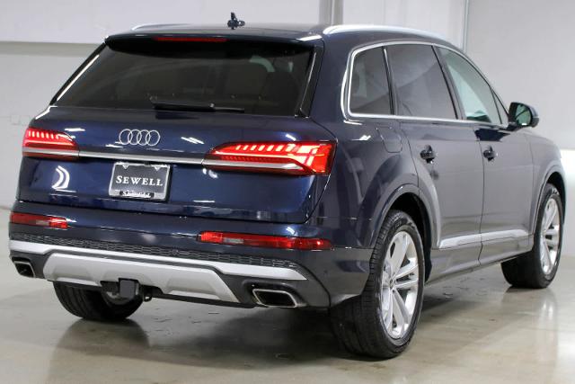 2025 Audi Q7 Vehicle Photo in SUGAR LAND, TX 77478