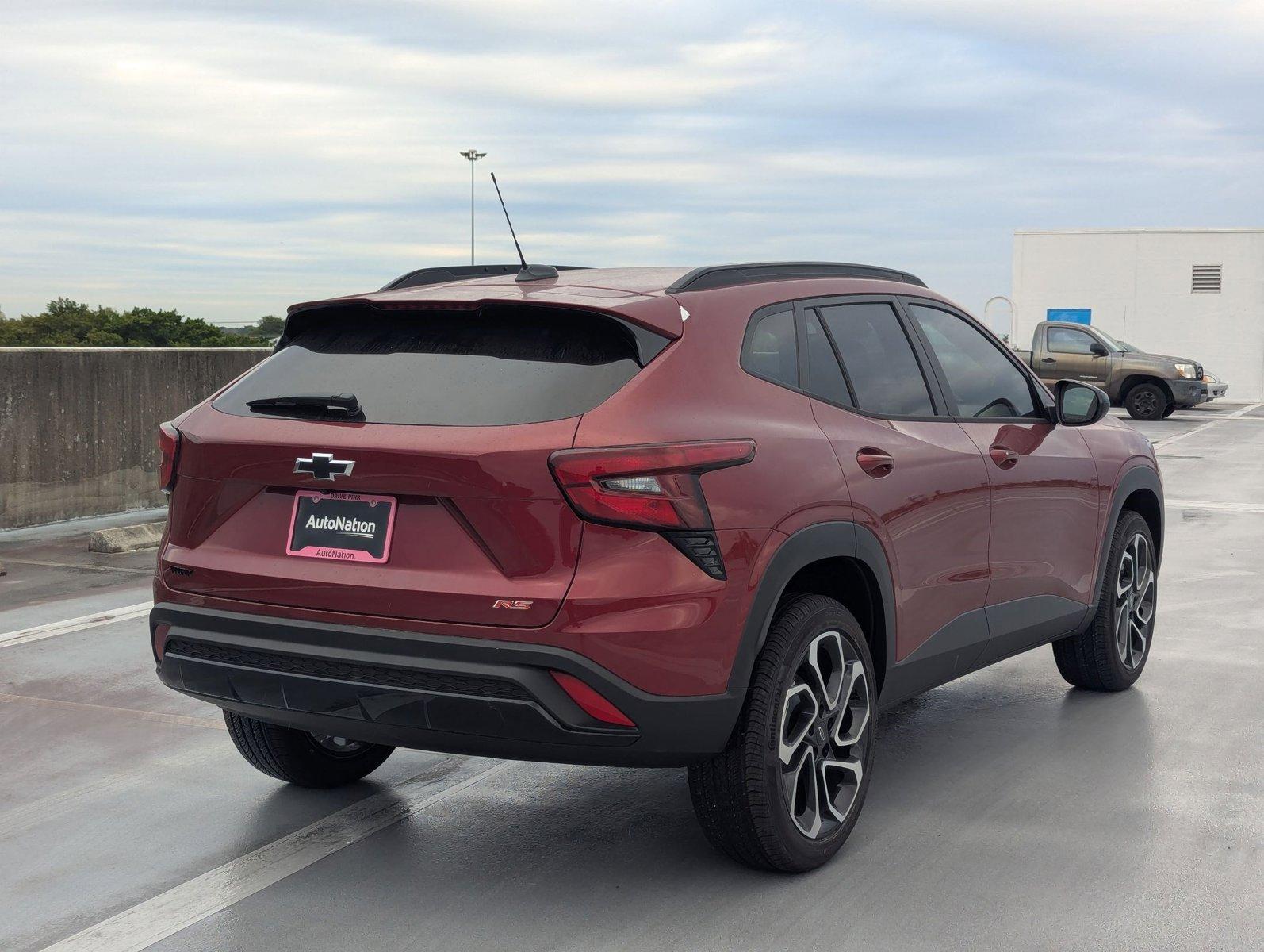 2025 Chevrolet Trax Vehicle Photo in PEMBROKE PINES, FL 33024-6534