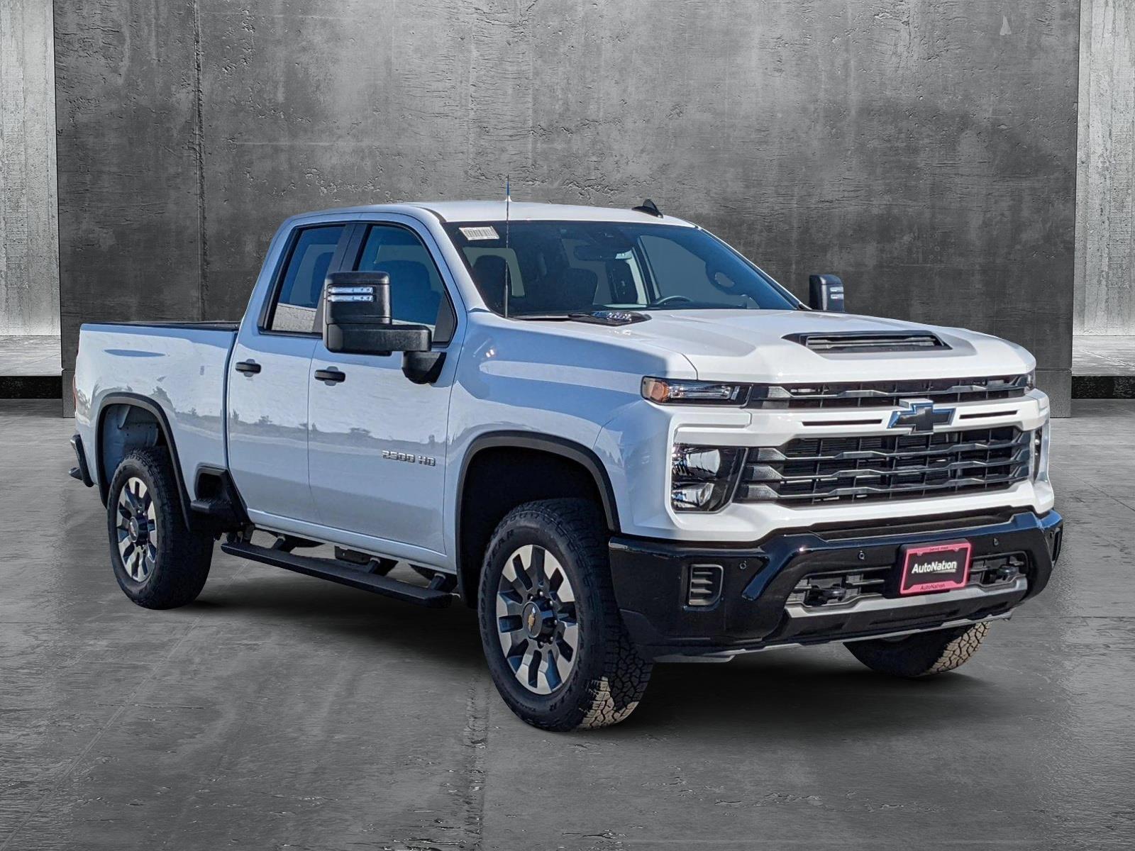 2025 Chevrolet Silverado 2500 HD Vehicle Photo in VALENCIA, CA 91355-1705